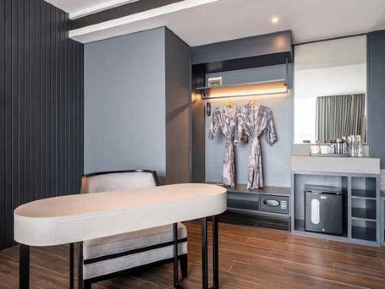 Фото Aston Sorong Hotel & Conference Center