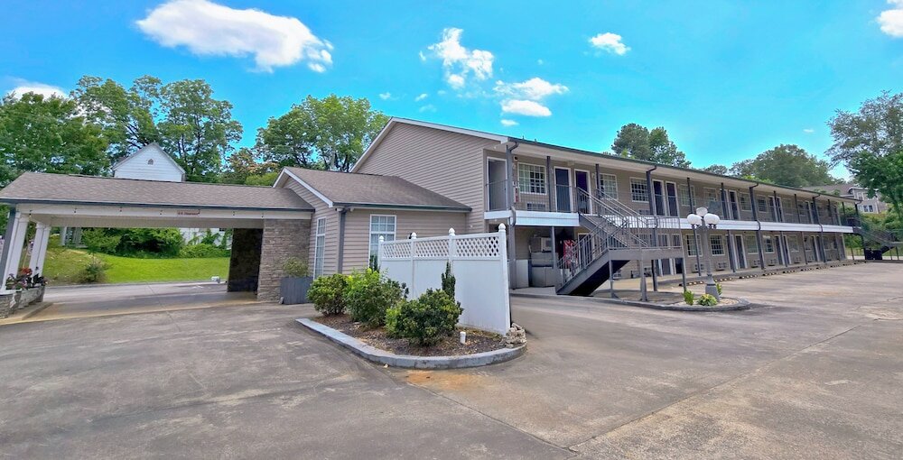 Фото Meriwether Country Inn