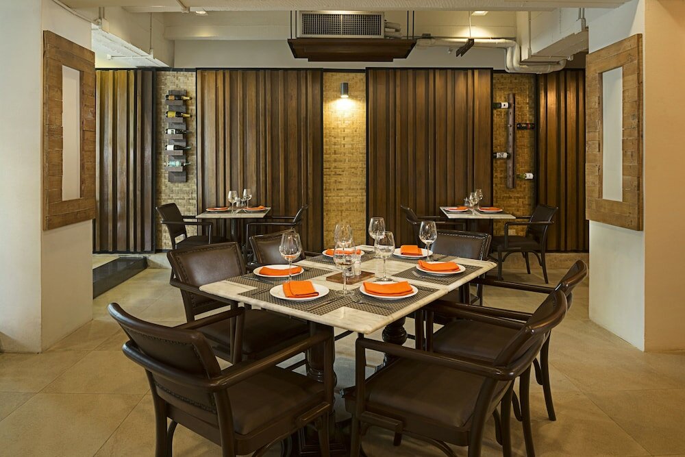 Фото Movenpick Suriwongse Hotel Chiang Mai