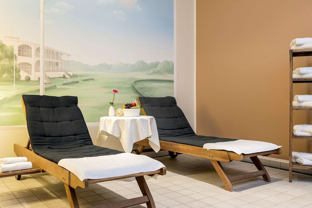 Фото Nh Hamburg Horner Rennbahn