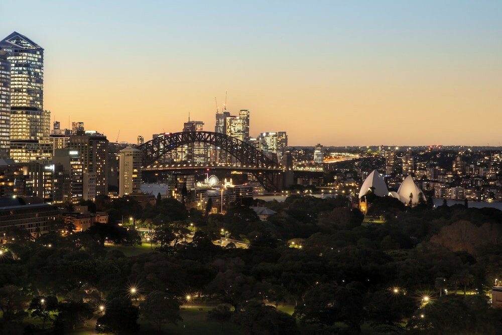 Фото The Sydney Boulevard Hotel