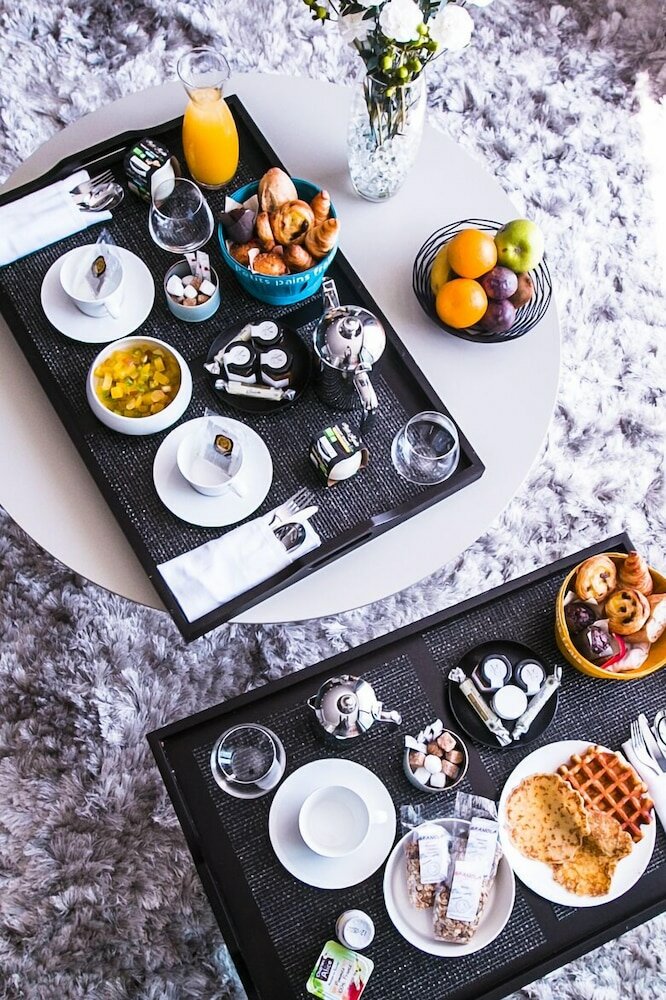 Фото 176379874058