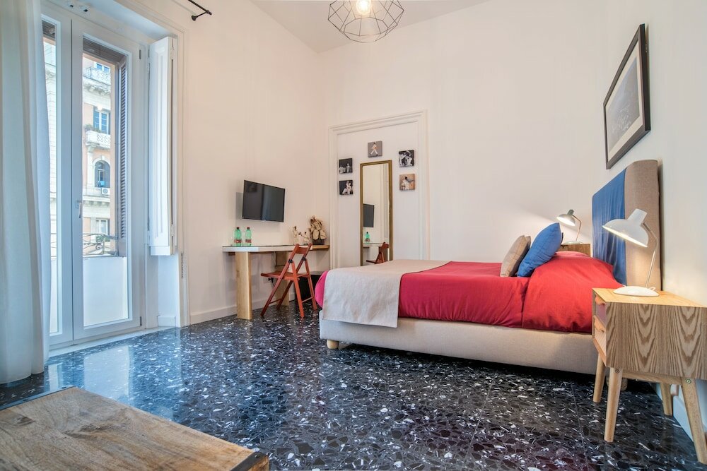 Фото Napoliamo Guest House