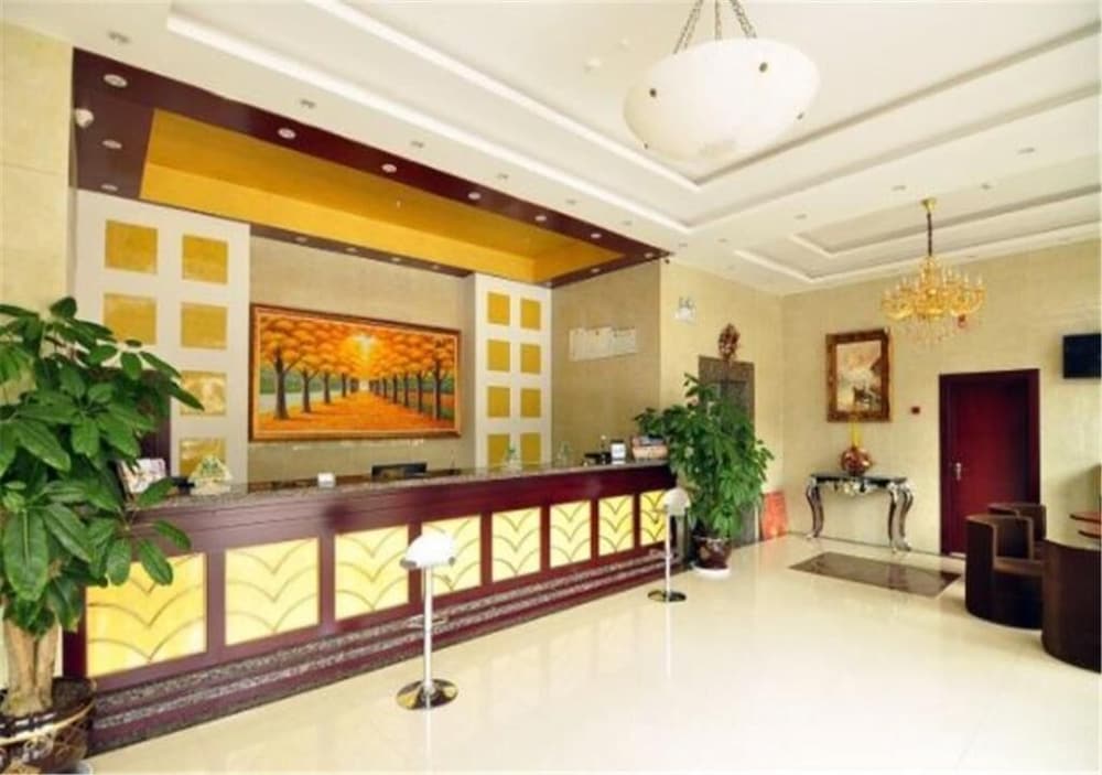 Фото GreenTree Inn Kunming Chenggong University City Hsr Station Shilin Street Express Hotel