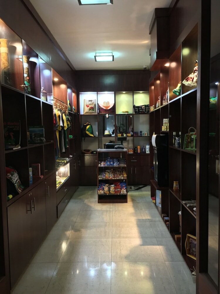 Фото The Spanish Court Hotel