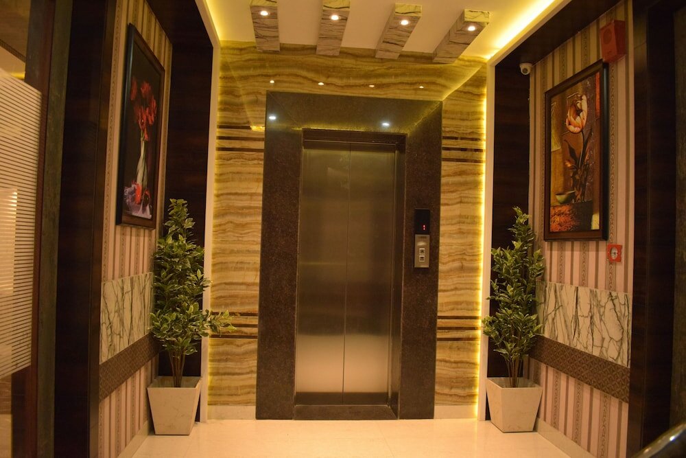 Фото Hotel Uday Palace