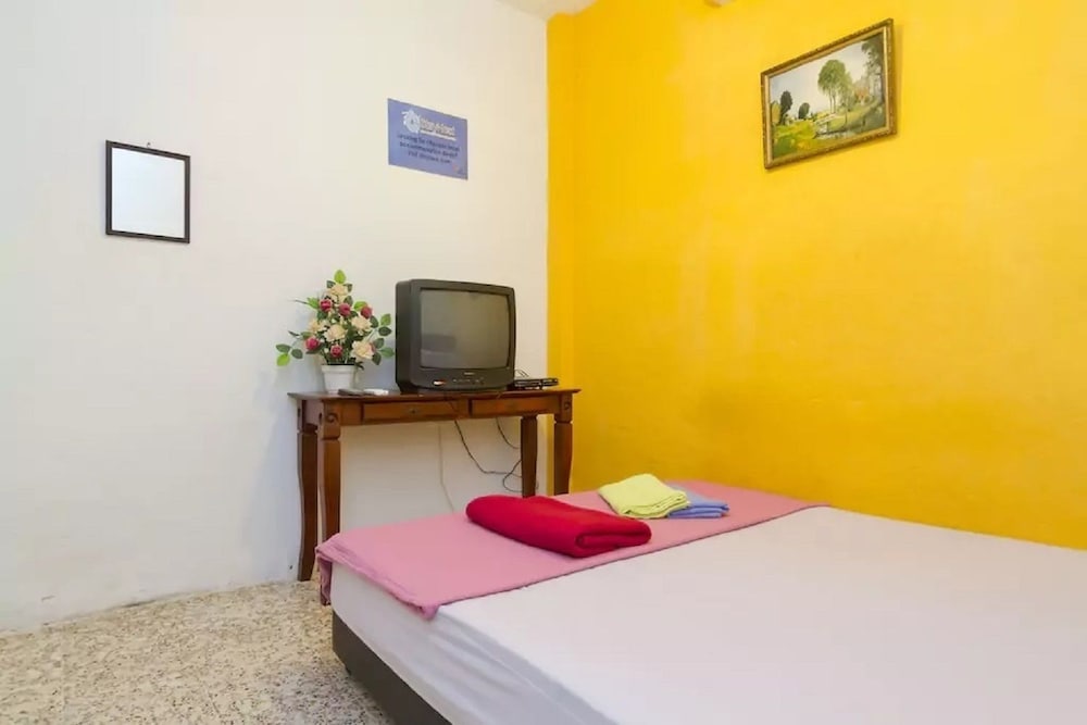 Фото Cocoa Mews Cafe & Homestay