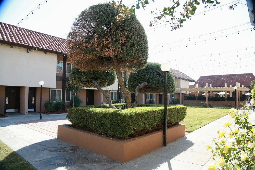 Фото Ramada by Wyndham Fresno North