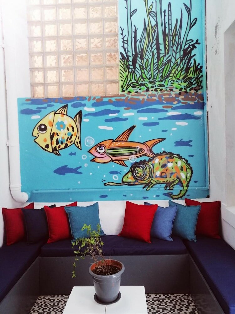 Фото Daddy Long Legs Art Hotel