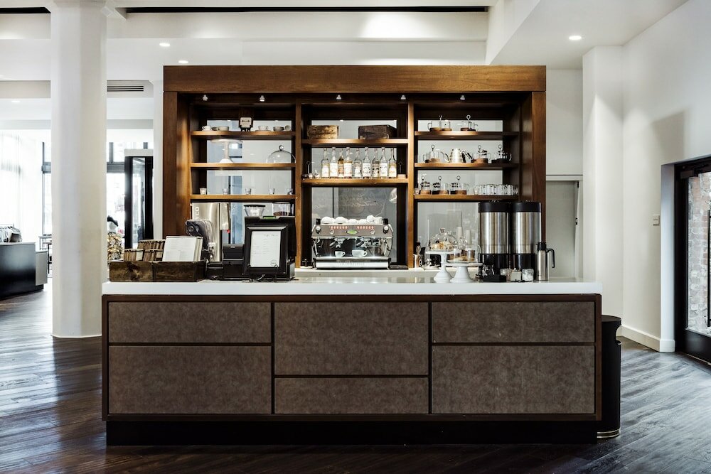 Фото Hotel Covington Cincinnati Riverfront