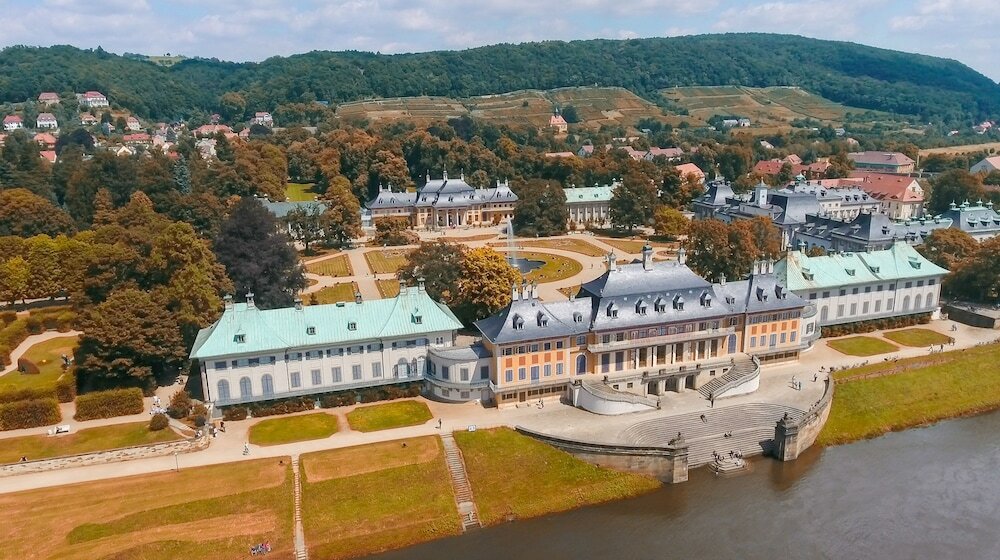Фото Schloss Hotel Dresden-Pillnitz