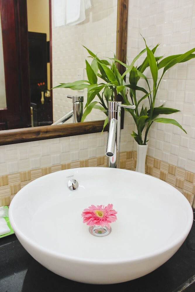 Фото Phoenix Homestay Hoi An