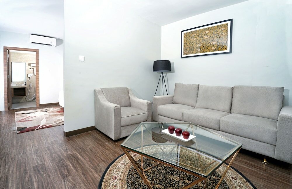 Фото Aston Inn Pandanaran Semarang