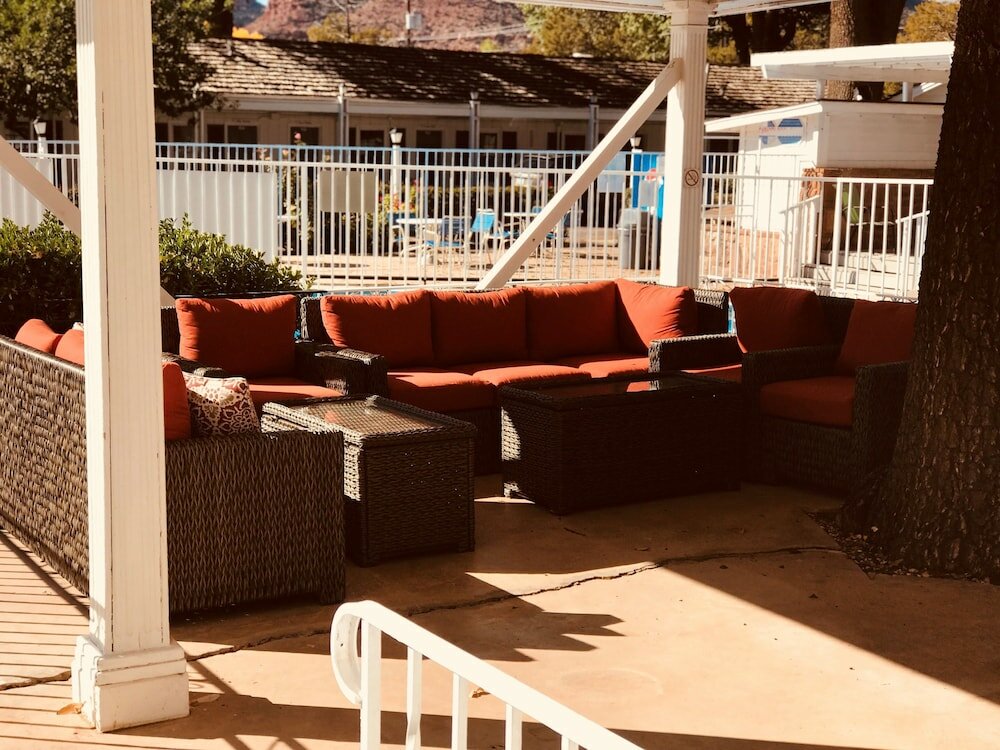 Фото Parry Lodge