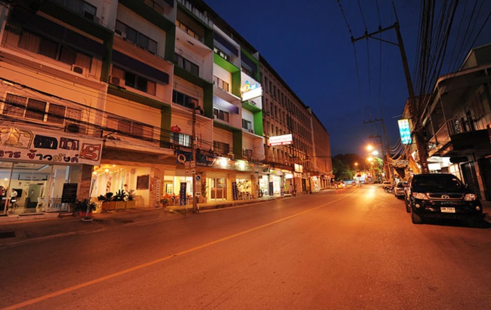 Фото S2s Queen Trang Hotel