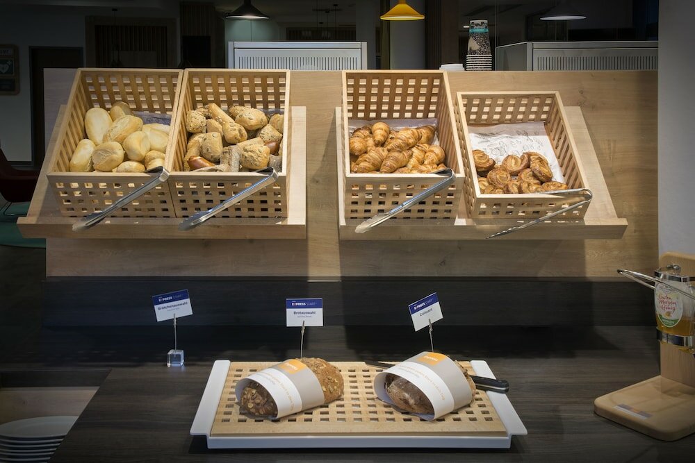 Фото Holiday Inn Express Baden-Baden, an Ihg Hotel