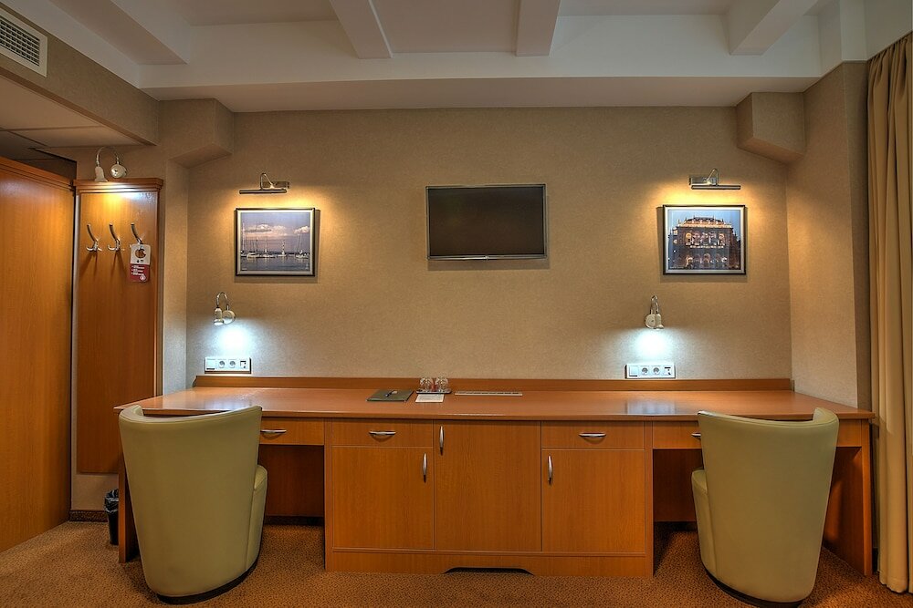 Фото Anna Budapest