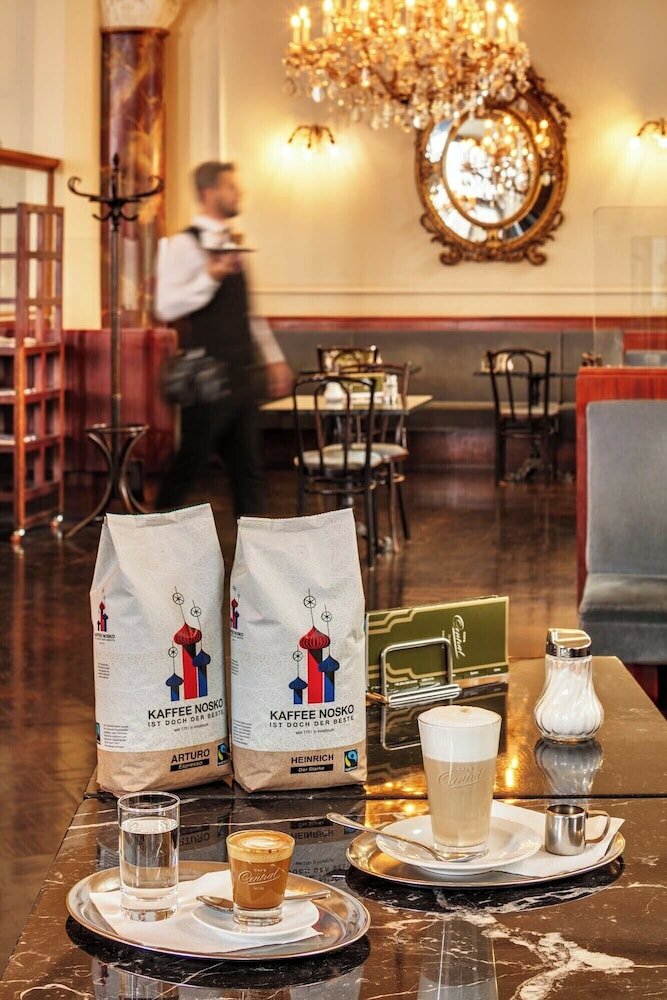 Фото Hotel Central