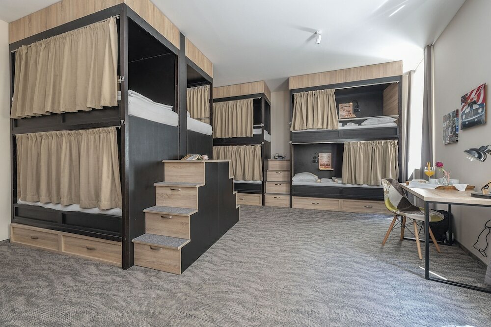 Фото Downtown Boutique Hostel