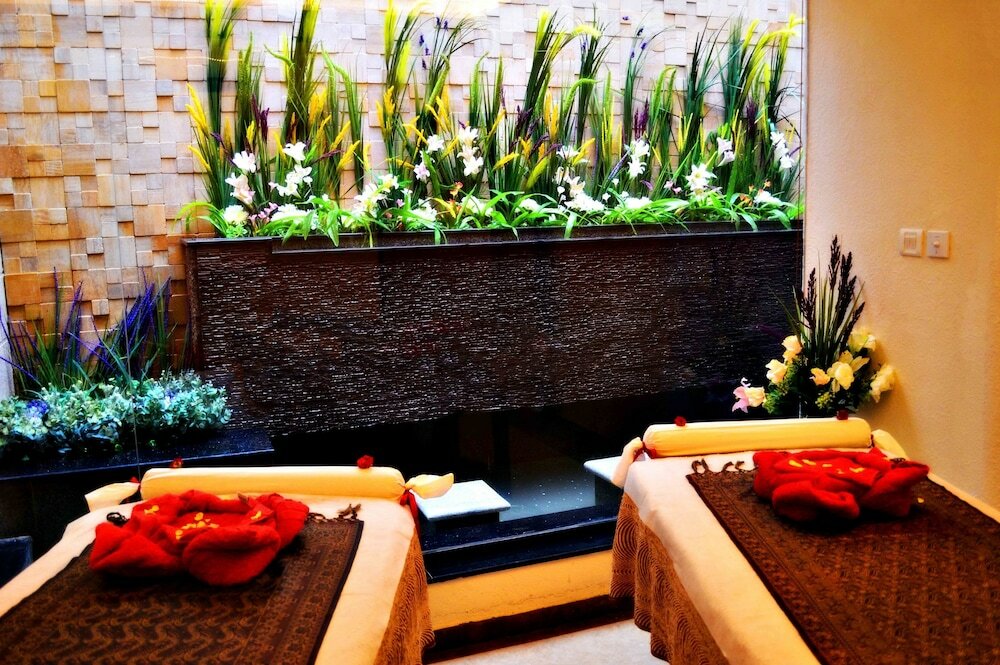 Фото Hotel Malligi