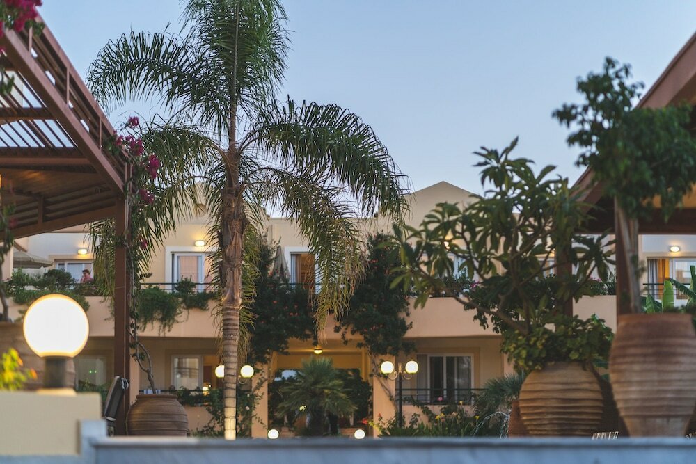 Фото 173165379900