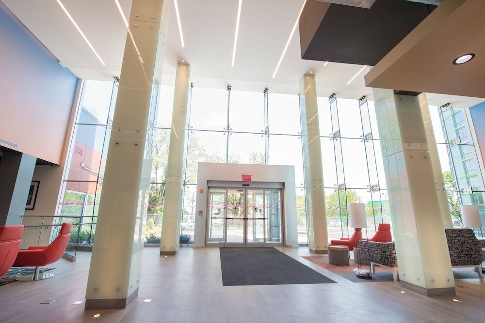 Фото Aloft New York LaGuardia Airport