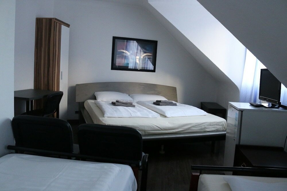 Фото Hotel Berliner Hof