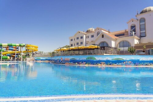 Гостиница Holiday Inn Aktau - Seaside в Актау