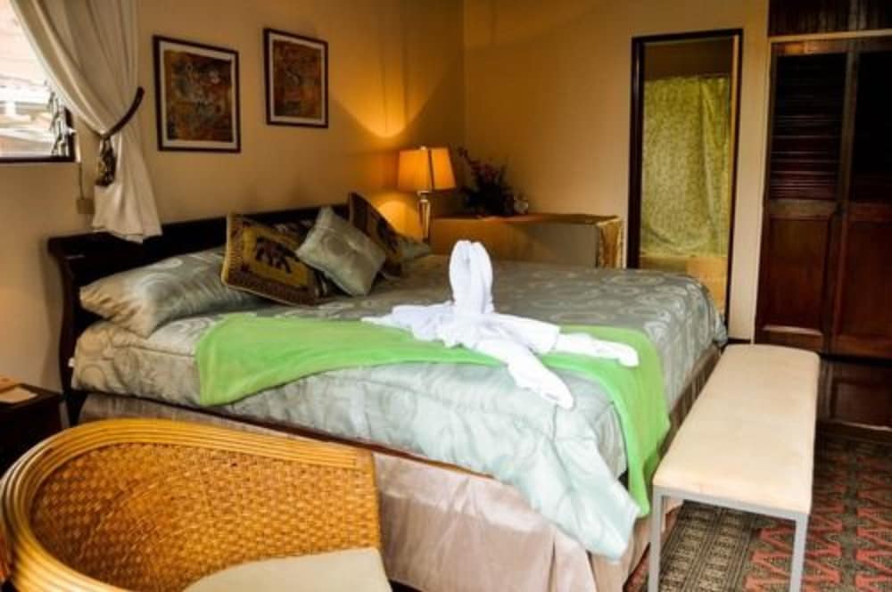 Фото The Cariari Bed and Breakfast