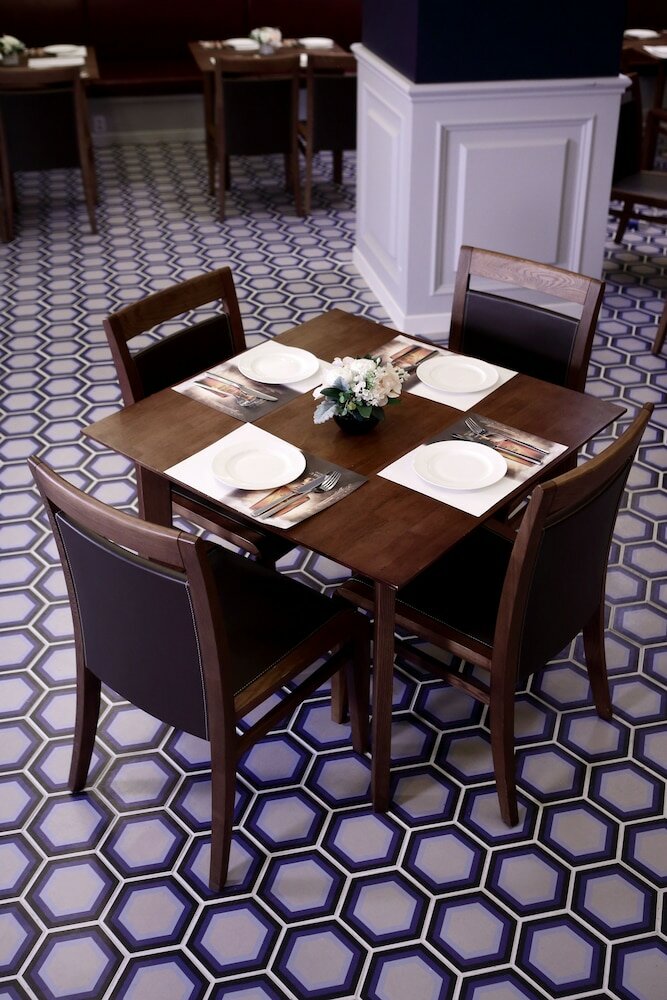 Фото Hillside Hotel