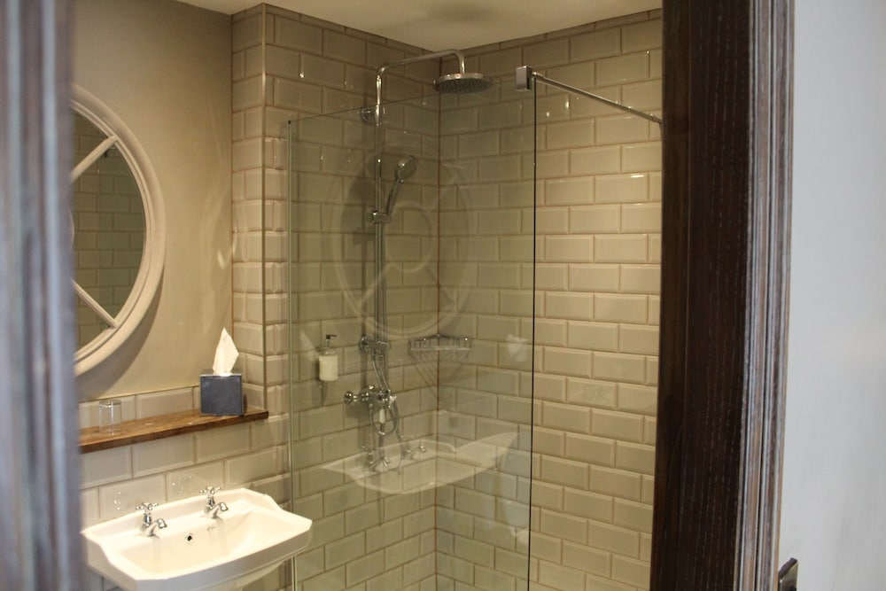 Фото Red Dragon Inn