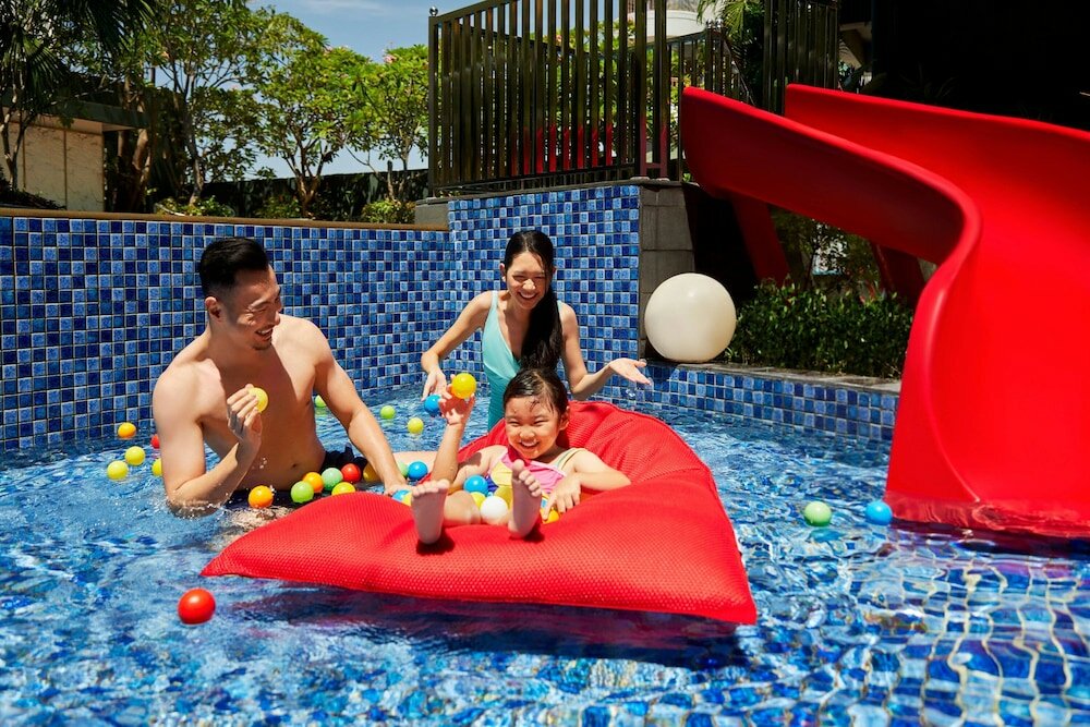 Фото Four Points by Sheraton Surabaya