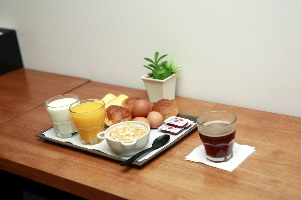Фото Golden Business Hotel