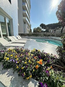 Гостиница Mercure Rimini Lungomare