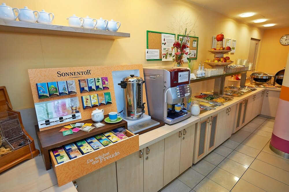 Фото Hotel Kolpinghaus Wien Zentral