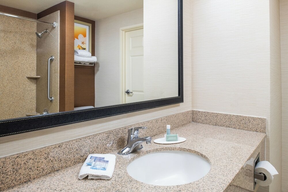 Фото Fairfield Inn and Suites by Marriott Sacramento Elk Grove