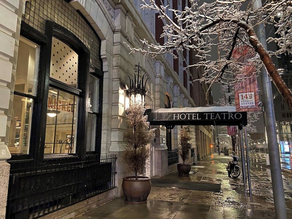 Фото отеля 2