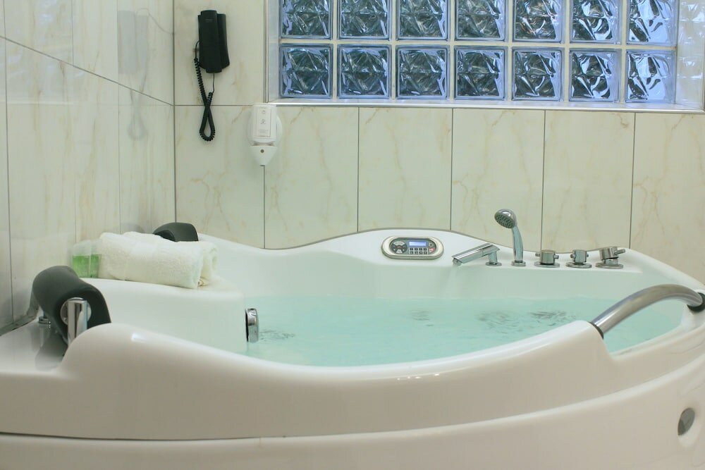 Фото Galaxy Art Hotel