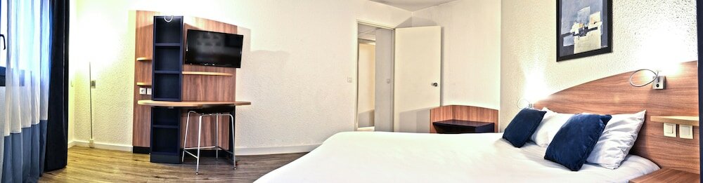 Фото Art Hotel Paris Est