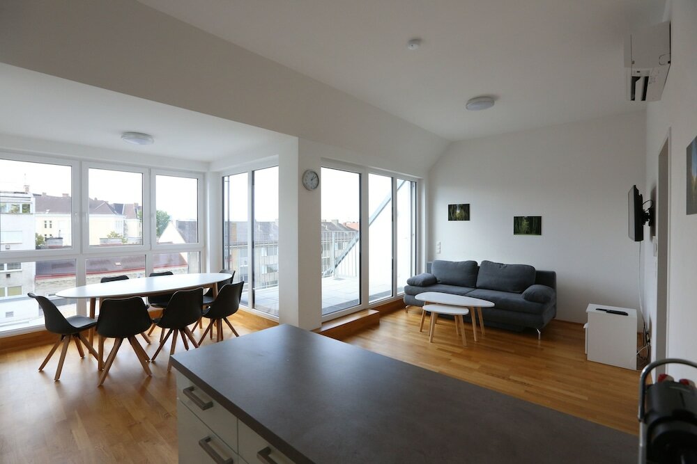 Фото 4 Beds and More Vienna Apartments