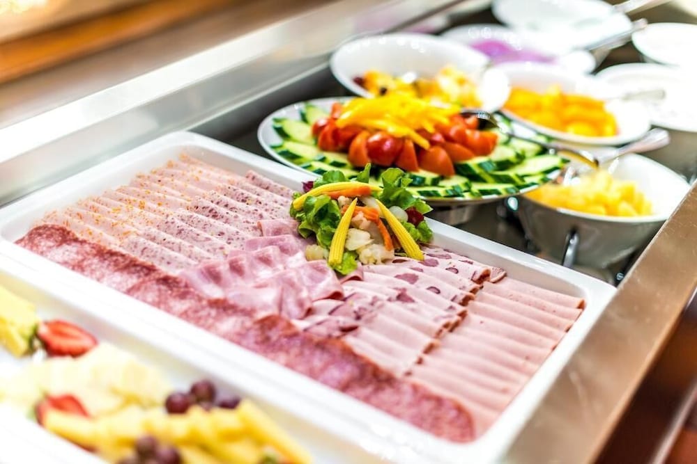 Фото Grand Hotel Europe