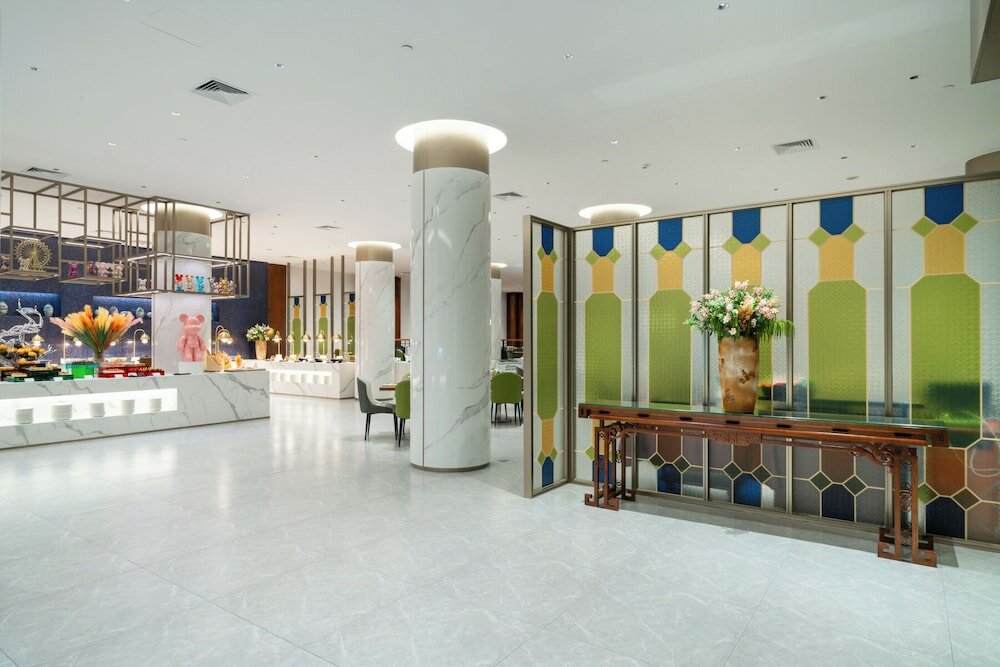 Фото Dong Fang Hotel 