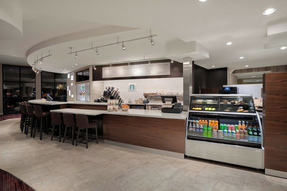 Фото 94998785144