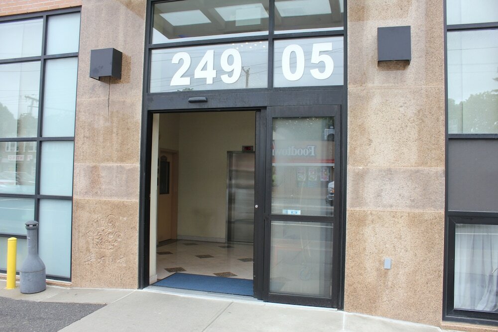 Фото Bellerose Inn