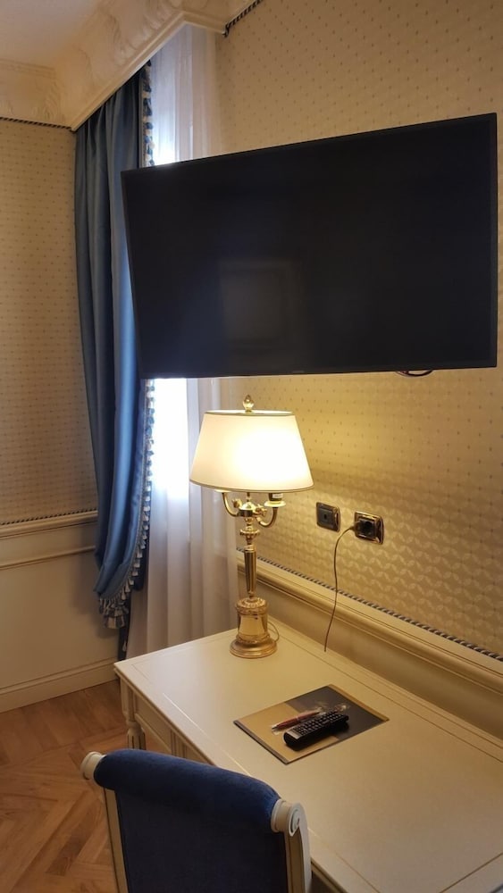 Фото Marconi Hotel