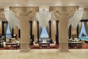 Гостиница Sheraton Grand Pune Bund Garden Hote