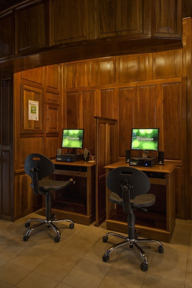 Фото Hotel Westfalenhaus