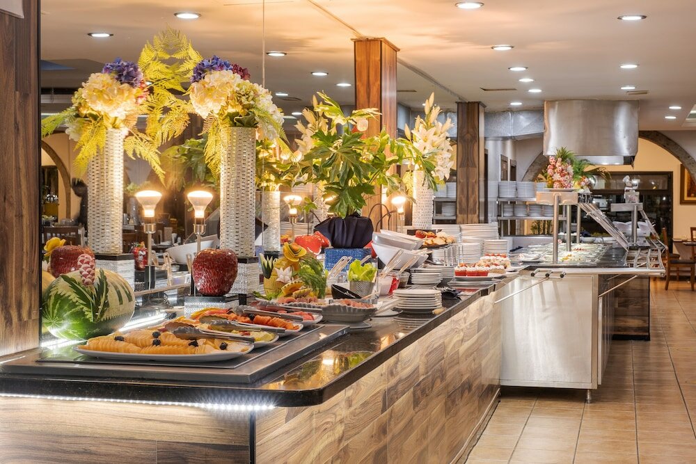 Фото Hotel Malibu