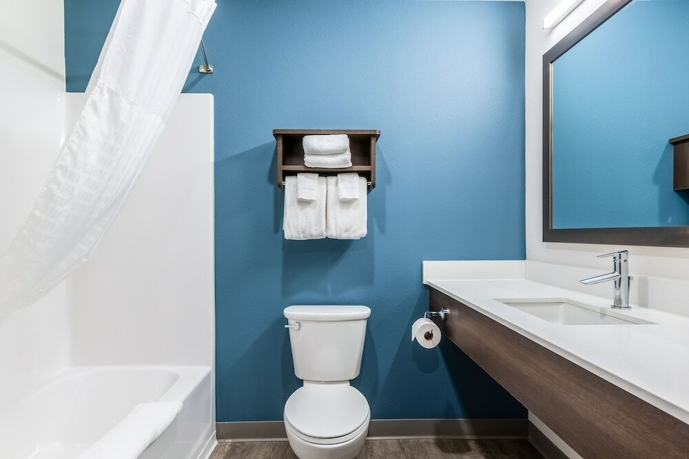 Фото WoodSpring Suites Colton