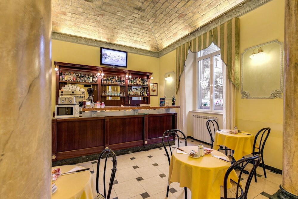 Фото Hotel Cambridge